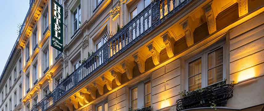 L` Horset Opera Exterior Facade